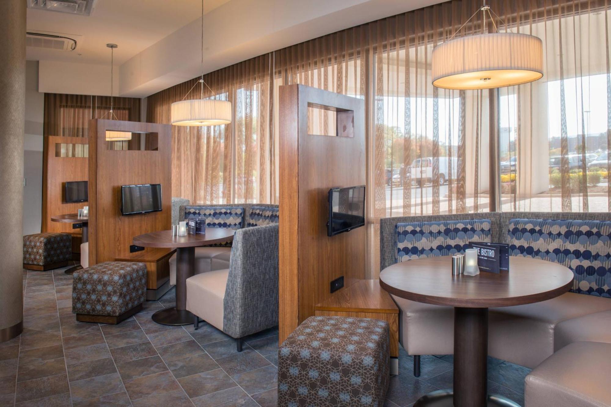 Courtyard By Marriott Shippensburg Hotel Ngoại thất bức ảnh