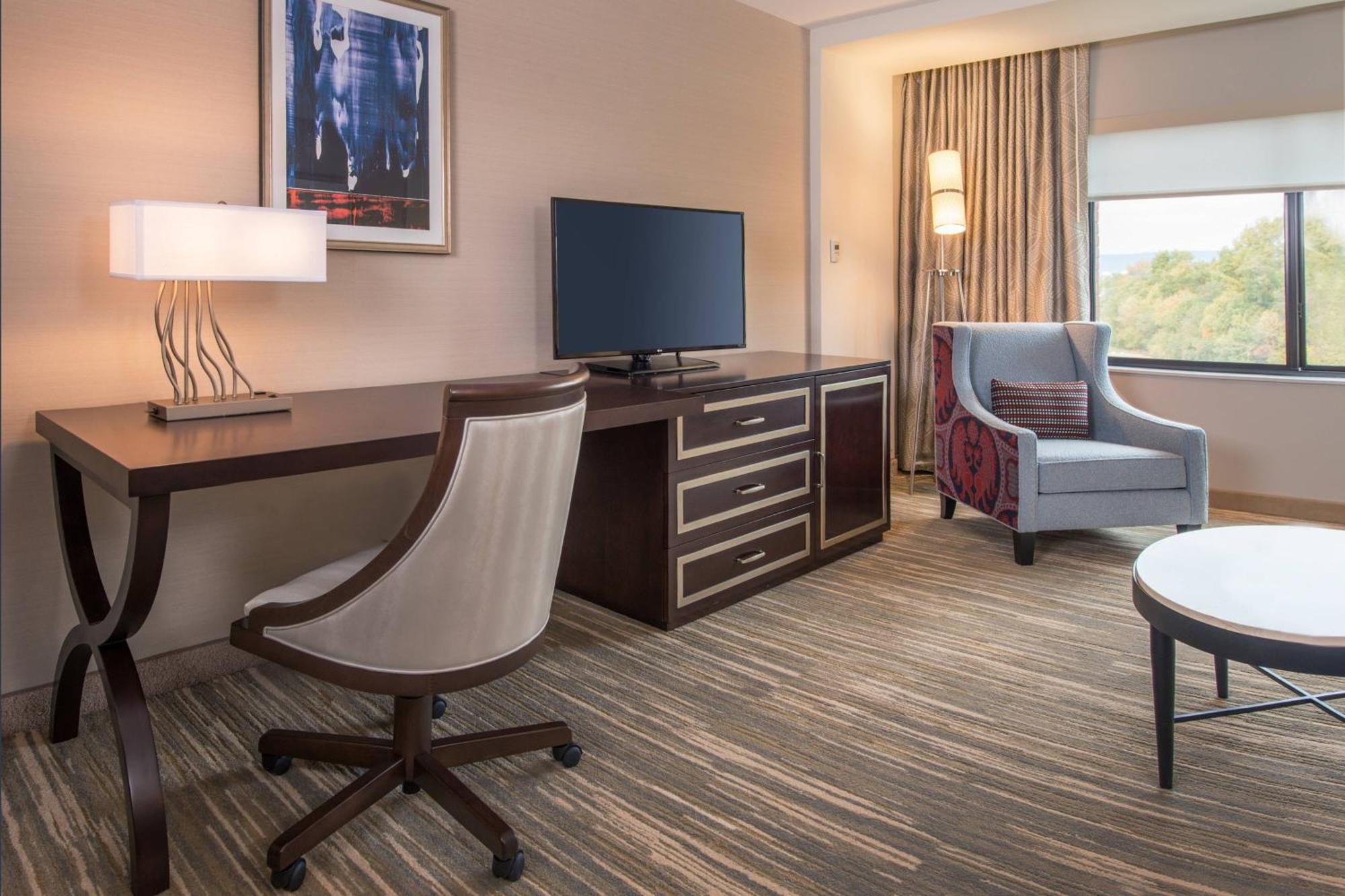 Courtyard By Marriott Shippensburg Hotel Ngoại thất bức ảnh